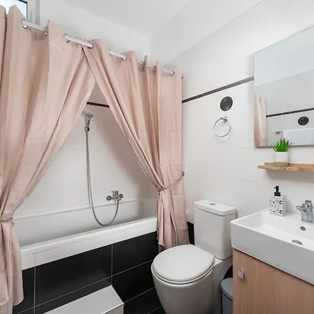 Panormitis House Semi-basement Пастида