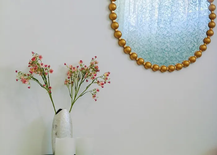 Panormitis House Semi-basement 아파트 파스티다