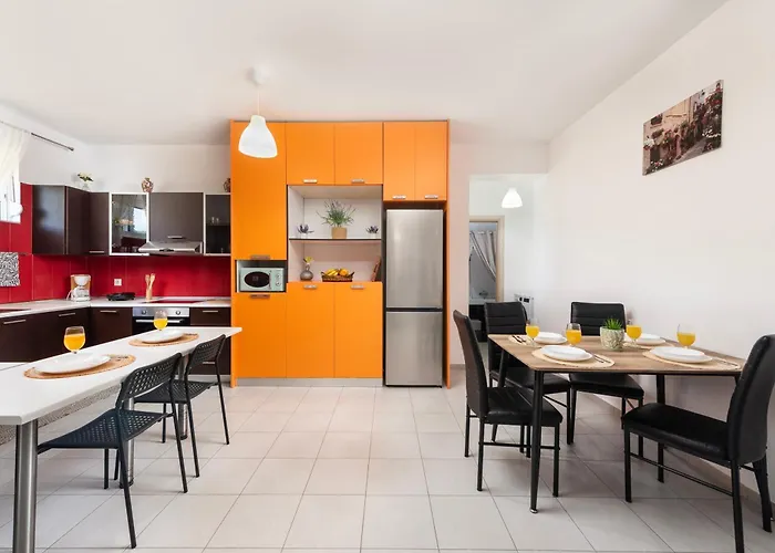 Panormitis House Semi-basement * פסטידה